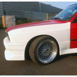 M3 spec front fenders for BMW E30 coupe M3