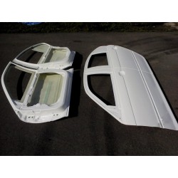 BMW E46 sedan - lightweight fiberglass doors