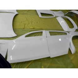 Lightweight FRP front doors for BMW E87 1 series